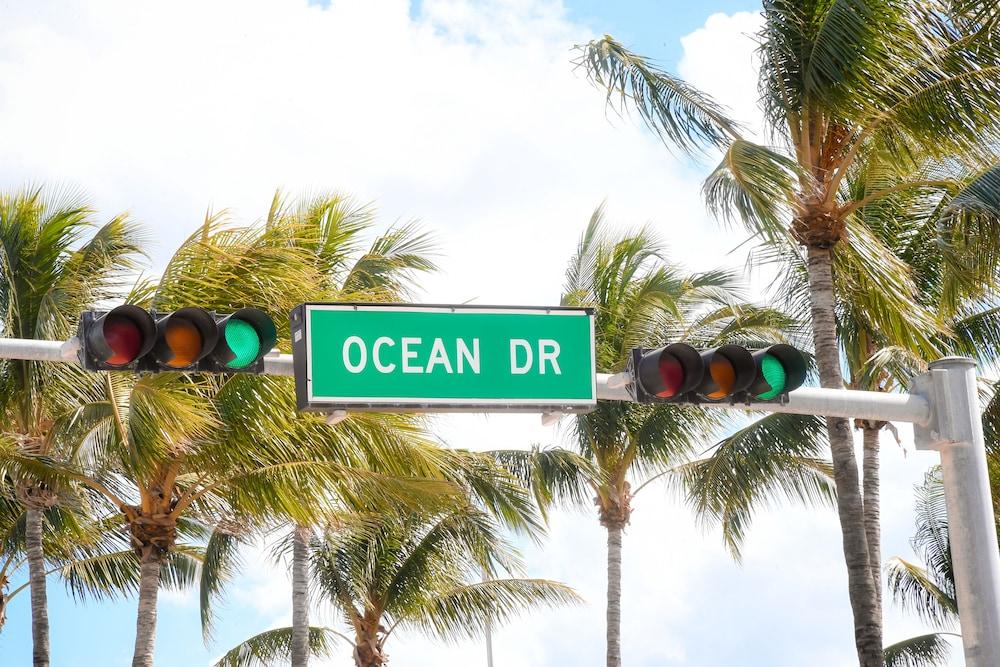 Aparthotel Ithaca Miami Beach Zewnętrze zdjęcie